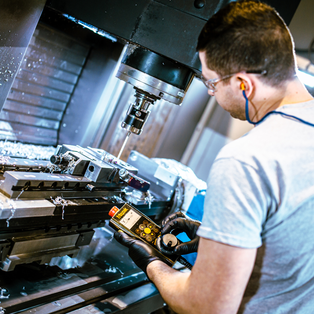 Obróbka CNC zapewnia powtarzalność - dlaczego to kluczowe w produkcji seryjnej